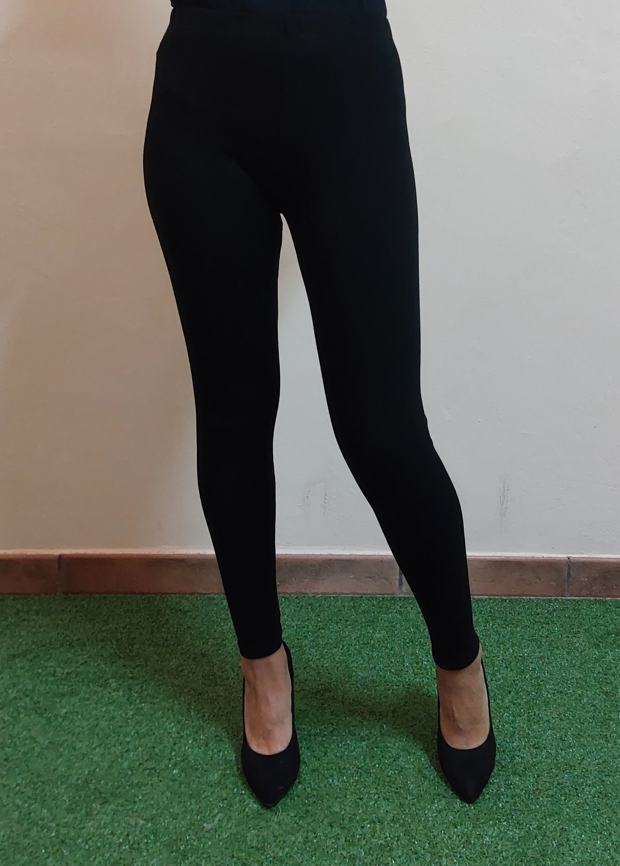 LEGGINS NERO