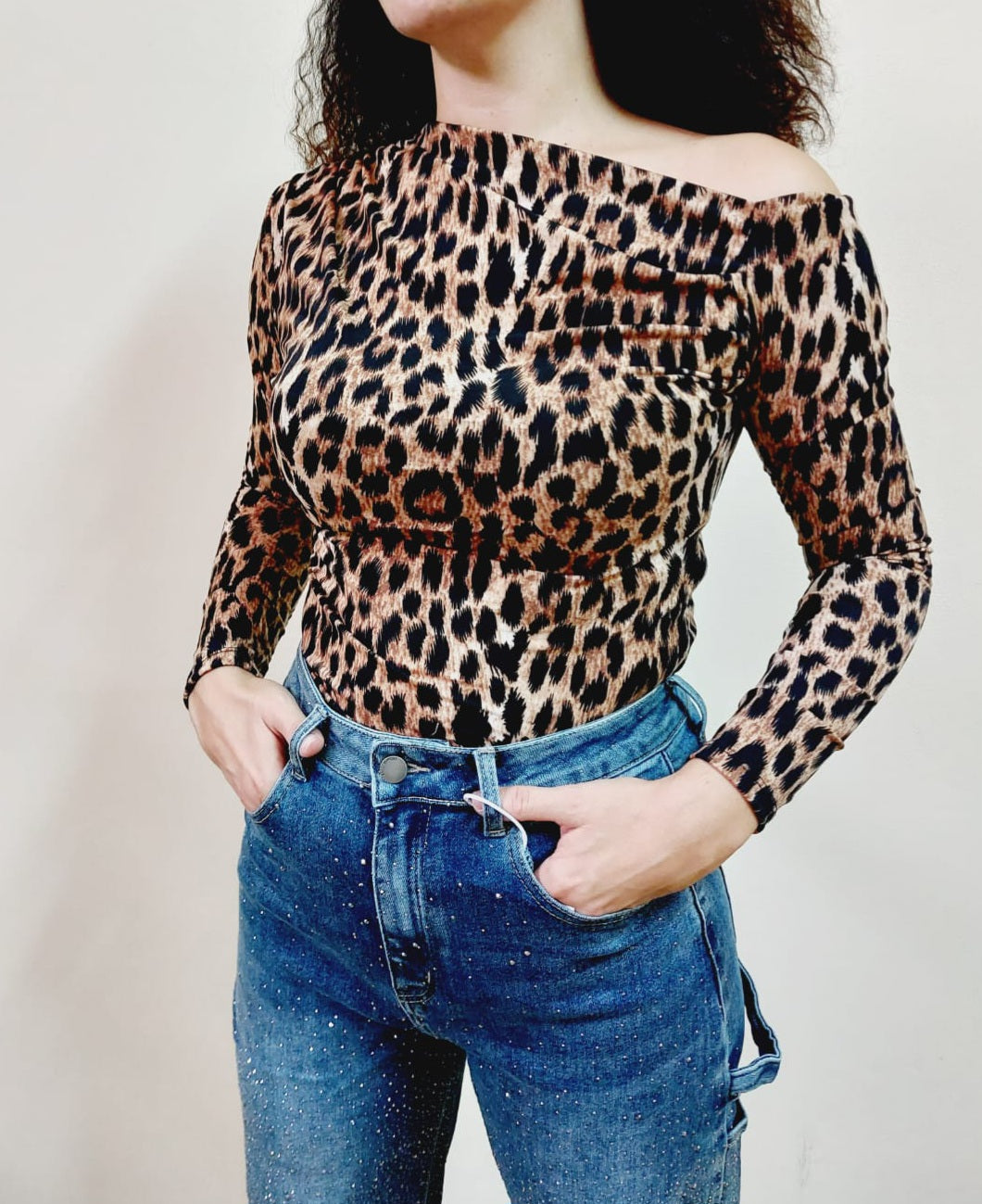 BODY SELLY